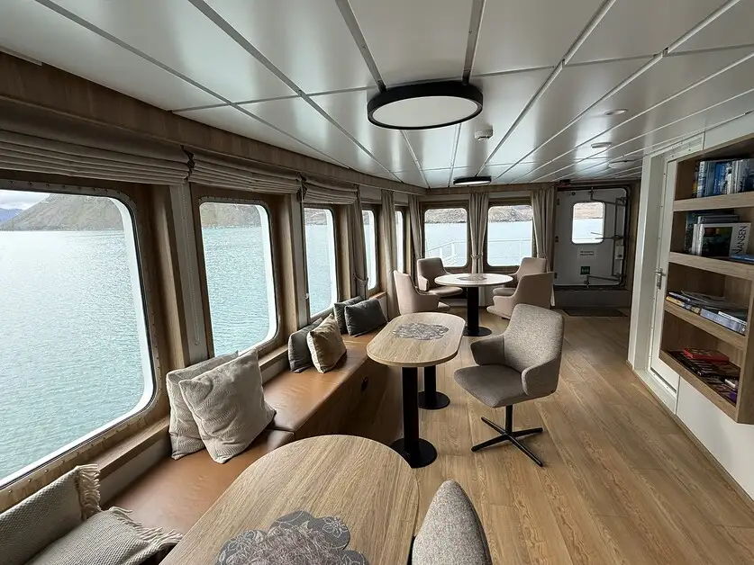 سفر مخفیانه به قطب شمال؛ گشت‌زنی در طبیعت بکر اسوالبارد