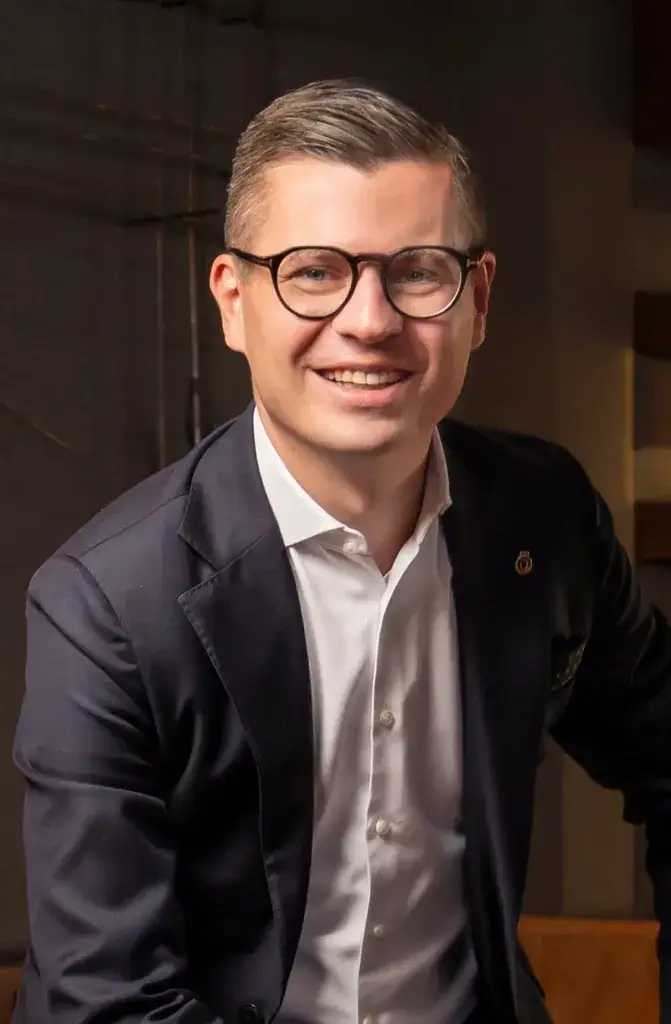 مایکل آرتنر، مدیر کل هتل اوشبرگهوف.