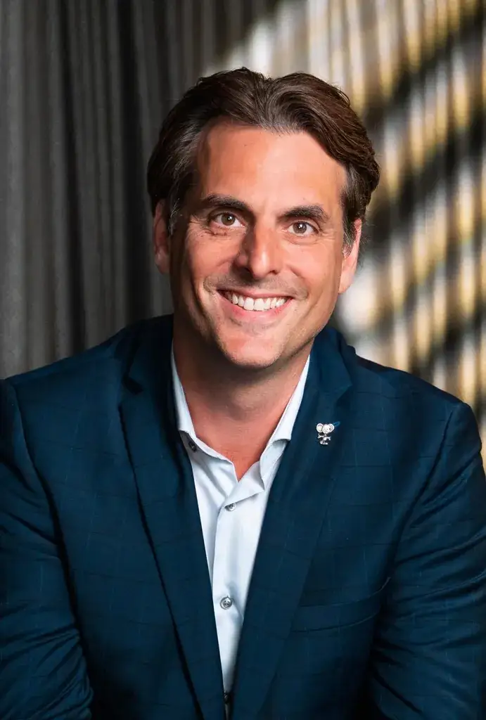 توماس مَک، شریک مدیریتی پارک اروپا در روست.