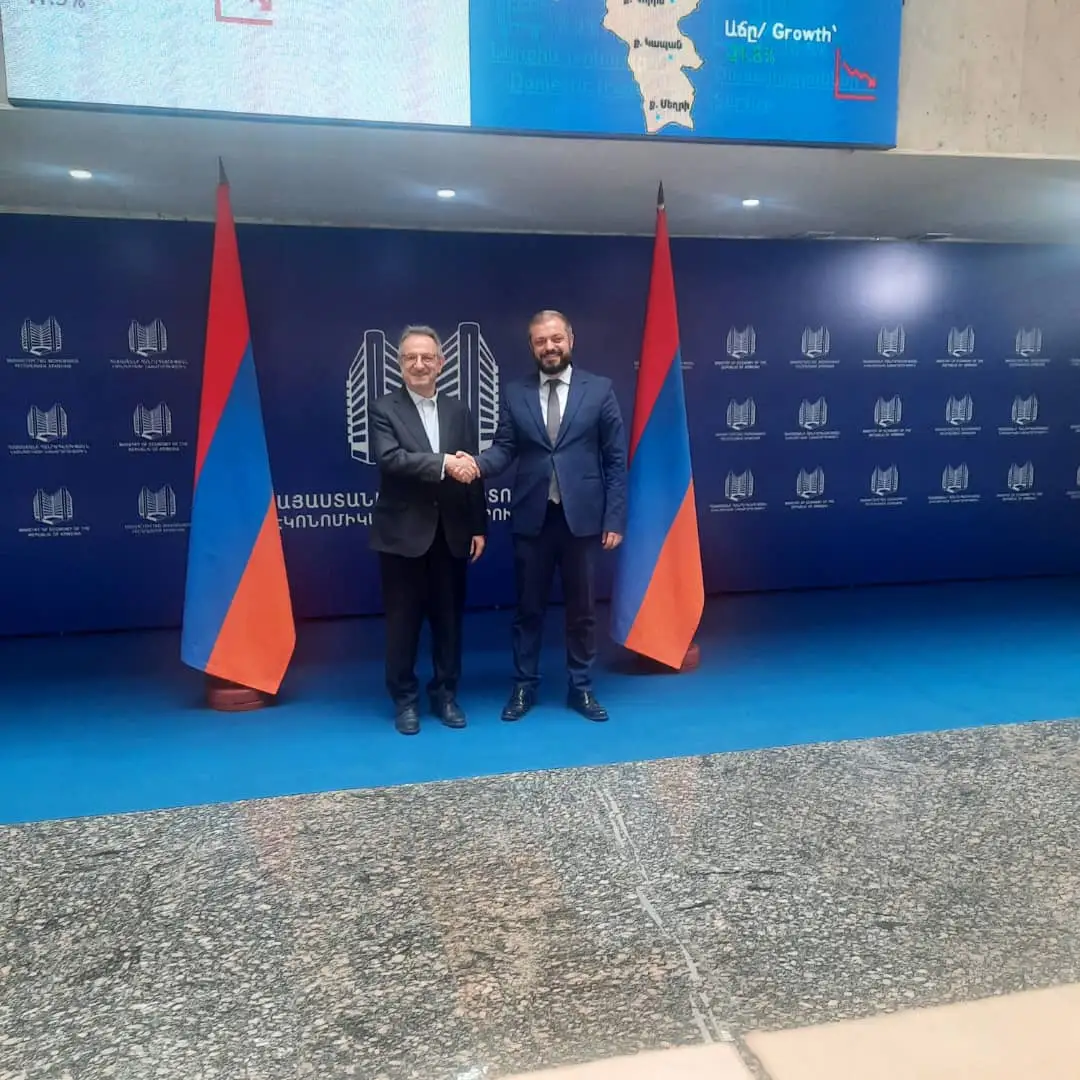 WhatsApp Image 2025-12-09 at 08.28.43 (2)