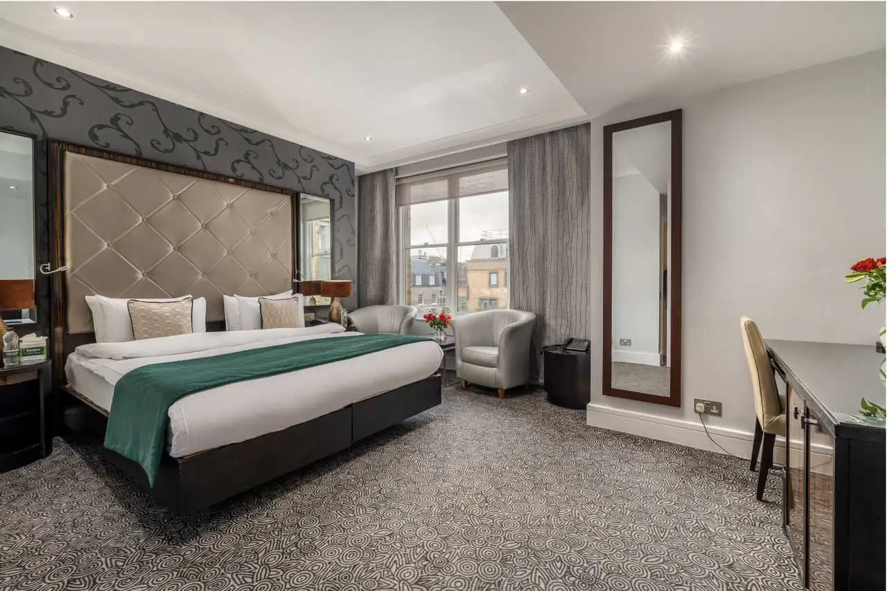 سوئیت دلکس دو تخته هتل واشنگتن می‌فیر